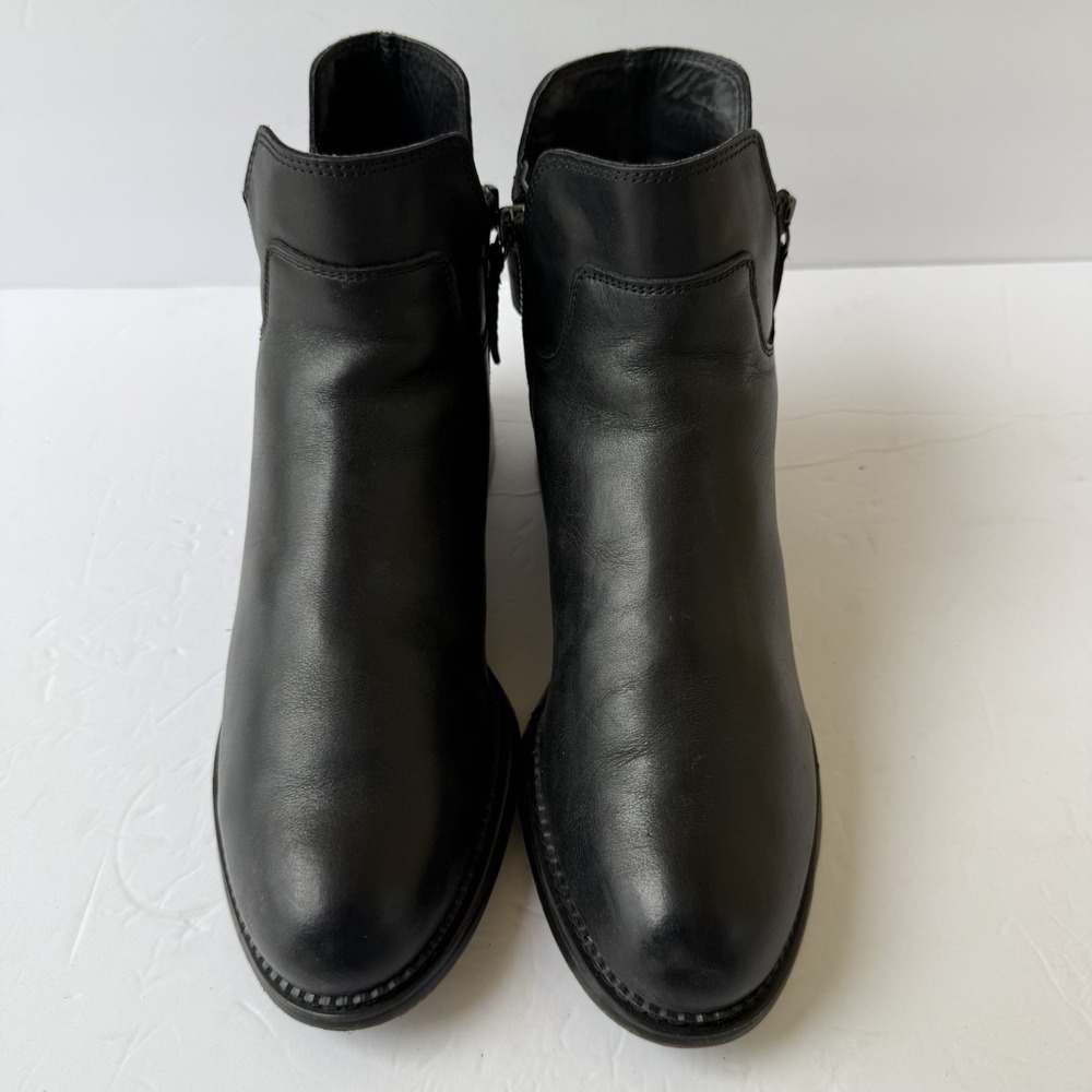 Franco Sarto Halford Women's Size 8.5 M Black Leather Ankle Boots Side Zip - Picture 2 of 7